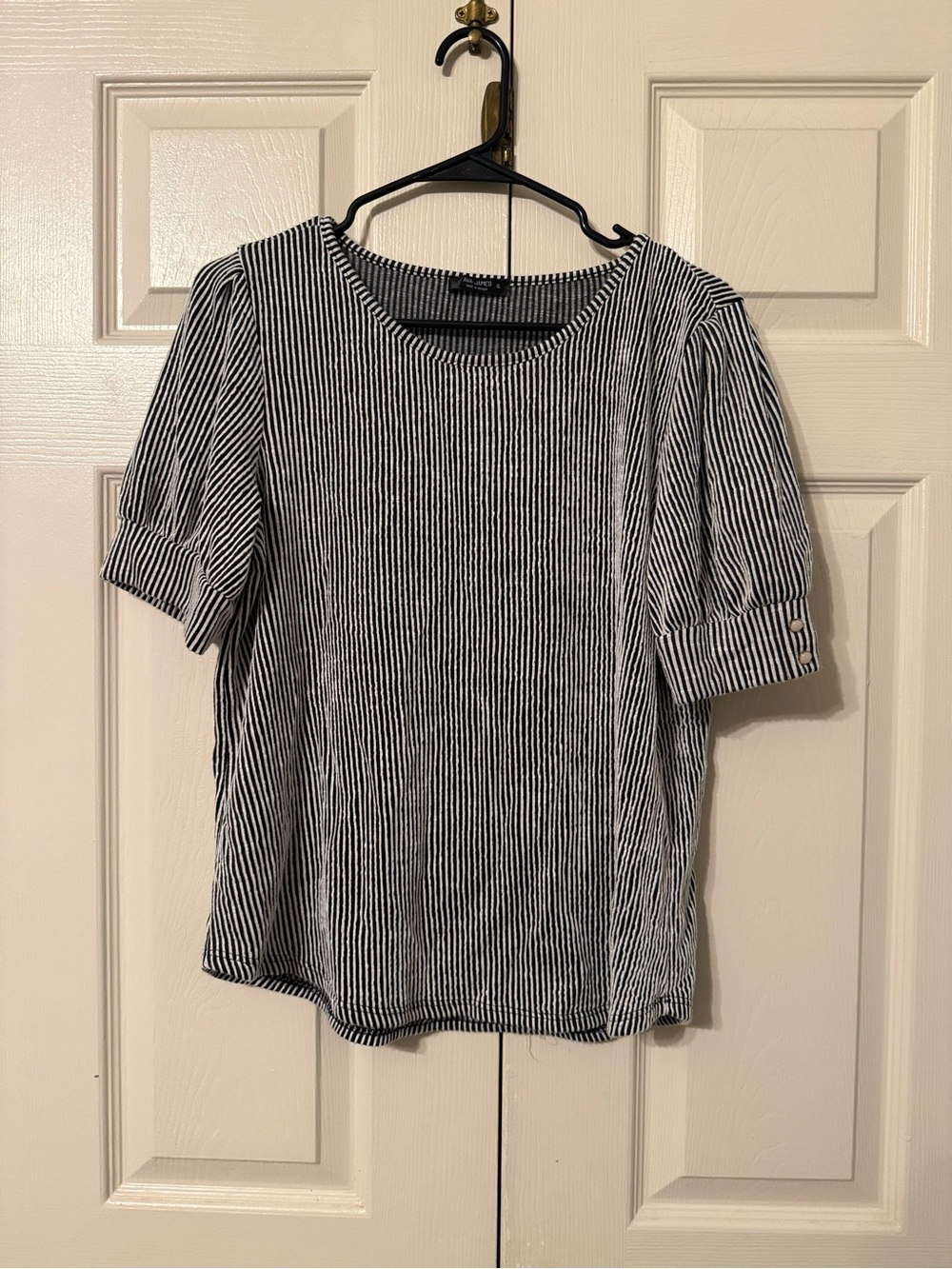 Black & White Striped Short-Sleeve Boatneck Blouse